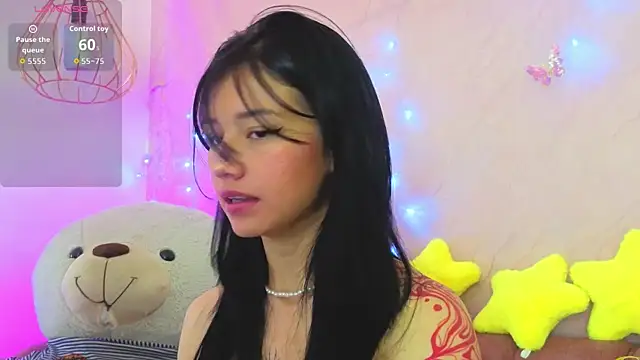 Snapshot of april_bennett chatting on 20, 5, 2026 april bennett online show from 20, 5, 2026