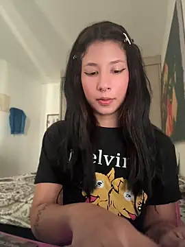 Snapshot of babyvavi chatting on 9, 7, 2026 babyvavi online show from 9, 7, 2026