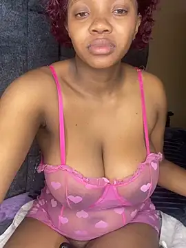 Snapshot of MilfBoobsxx chatting on 7, 6, 2026 MilfBoobsxx online show from 7, 6, 2026