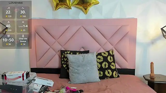 Snapshot of Caroline_daring chatting on 11, 7, 2026 Caroline daring online show from 11, 7, 2026