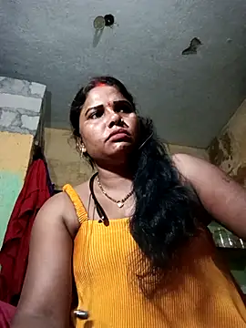 Snapshot of SweetKomal89 chatting on 26, 10, 2025 SweetKomal89 online show from 26, 10, 2025