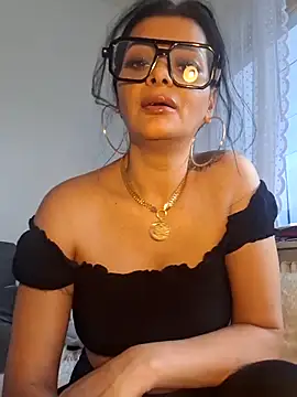 Snapshot of Pillango1212 chatting on 2, 11, 2025 Pillango1212 online show from 2, 11, 2025