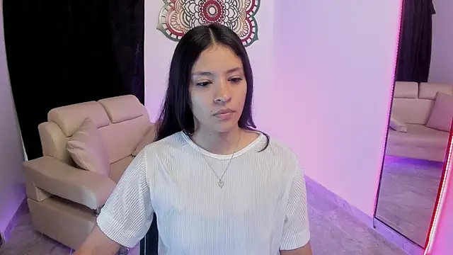 Candy fox 19 online show from 11, 3, 2026