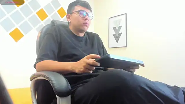 Snapshot of titanxero chatting on 10, 10, 2025 titanxero online show from 10, 10, 2025