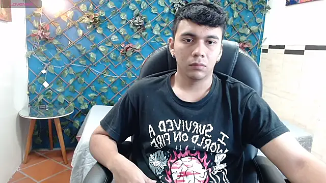 Snapshot of titanxero chatting on 17, 10, 2025 titanxero online show from 17, 10, 2025