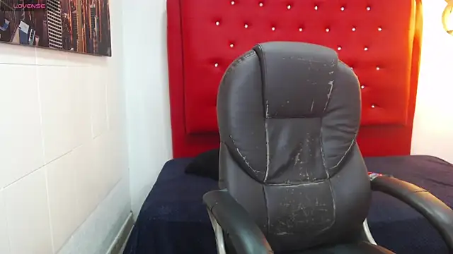 Snapshot of titanxero chatting on 7, 11, 2025 titanxero online show from 7, 11, 2025