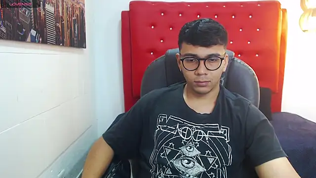 Snapshot of titanxero chatting on 4, 11, 2025 titanxero online show from 4, 11, 2025