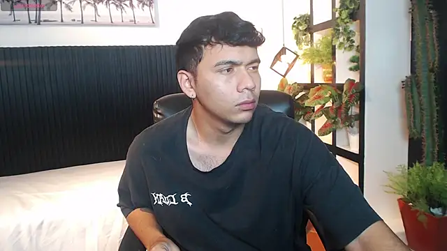 Snapshot of titanxero chatting on 27, 11, 2025 titanxero online show from 27, 11, 2025