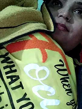 Hot-Pooja25 online show from 5, 1, 2026