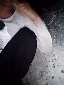 Hot-Pooja25 online show from 8, 2, 2026