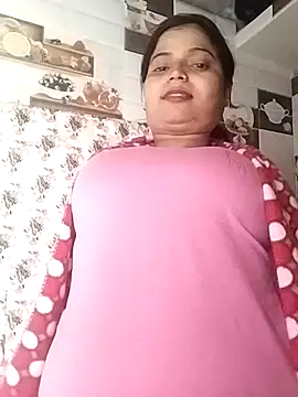 Hot-Pooja25 online show from 4, 2, 2026