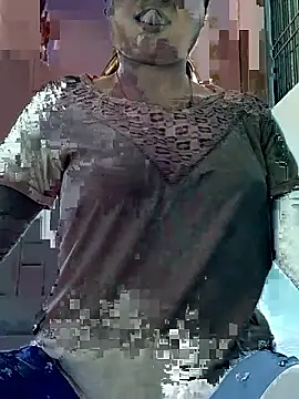 Hot-Pooja25 online show from 8, 4, 2026