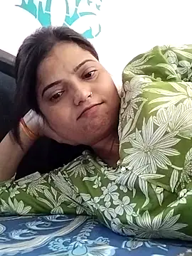 Hot-Pooja25 online show from 19, 4, 2026