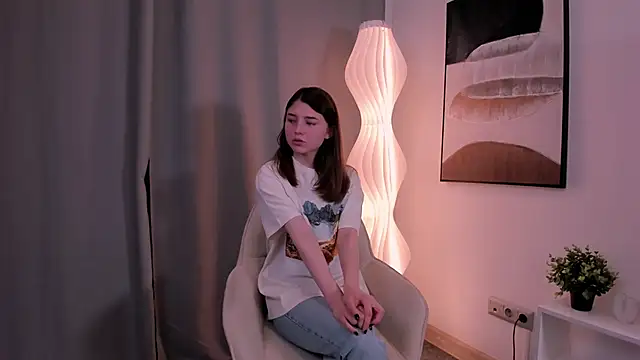 KeikoWideman online show from 10, 9, 2025