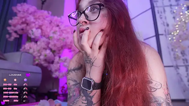 hot Milena online show from 3, 10, 2025