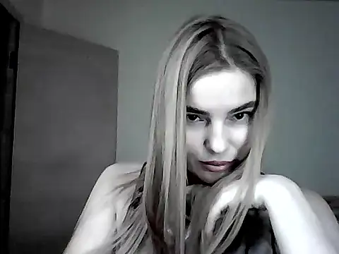 Zeriellee online show from 12, 5, 2026