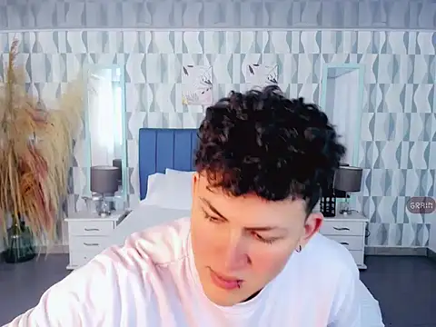 Axel savage online show from 14, 10, 2025