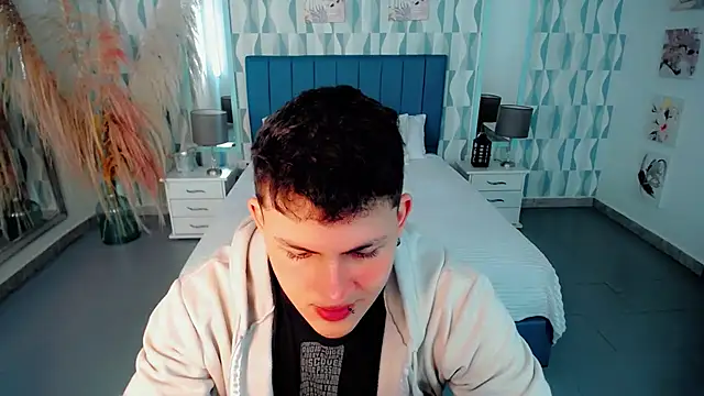 Axel savage online show from 11, 11, 2025