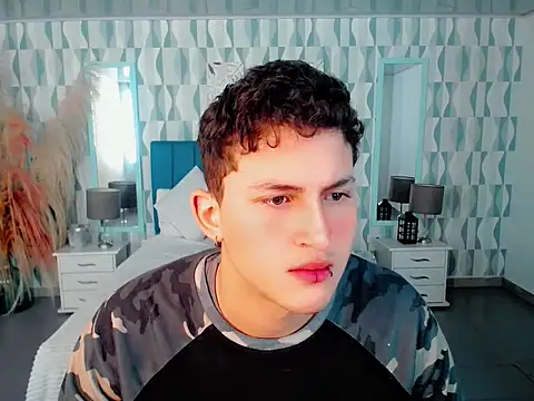 Axel savage online show from 1, 12, 2025