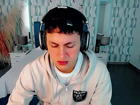 Axel savage online show from 14, 11, 2025