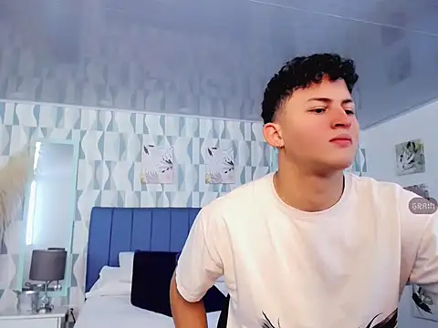 Axel savage online show from 9, 10, 2025