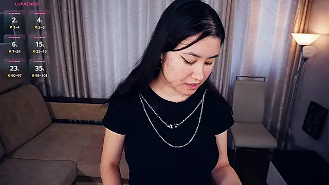 DebrahJungels online show from 29, 9, 2025