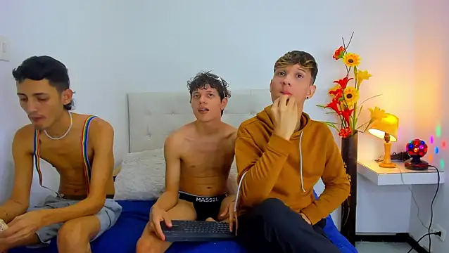 Party sex strovers online show from 25, 9, 2025