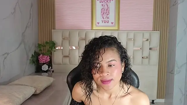 Snapshot of catalina5_s chatting on 30, 5, 2026 catalina5 s online show from 30, 5, 2026