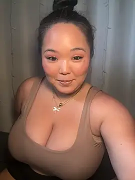 RealLifeWaifu online show from 30, 9, 2025