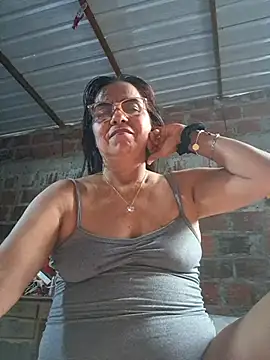 Lucerito-Hot online show from 21, 4, 2026