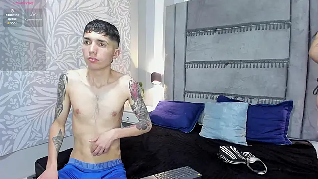 kitty ass   online show from 24, 9, 2025
