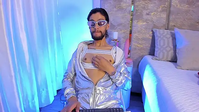 LiamSamders online show from 6, 10, 2025