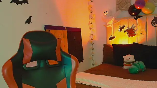 crazy b00bs online show from 1, 10, 2025