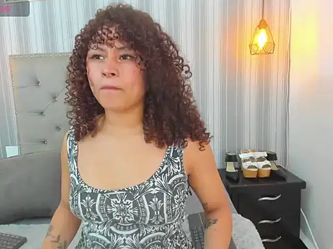 Sofiapassionne online show from 17, 2, 2026