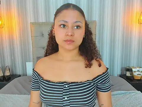 Sofiapassionne online show from 25, 2, 2026