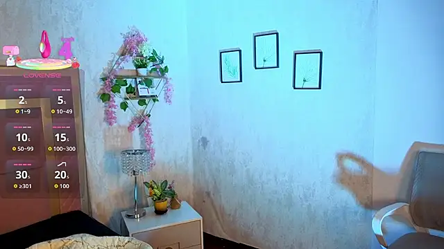 Snapshot of RobinBennett chatting on 27, 11, 2025 RobinBennett online show from 27, 11, 2025