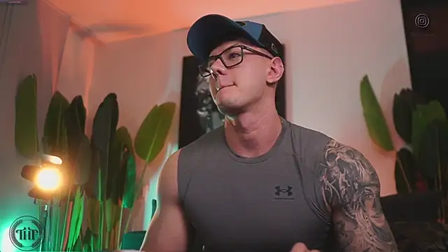 Thomas Falcon online show from 23, 11, 2025