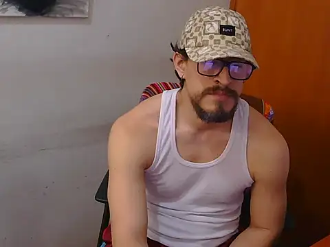 GuivernoStud online show from 21, 9, 2025