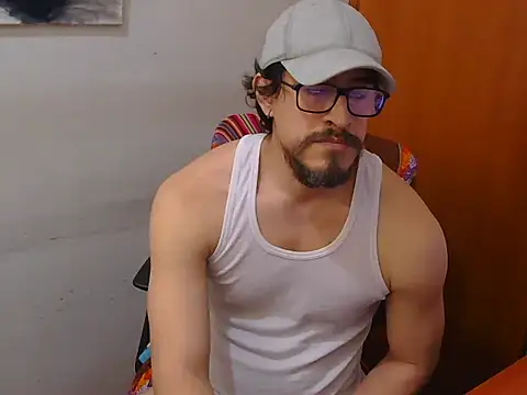 GuivernoStud online show from 22, 9, 2025