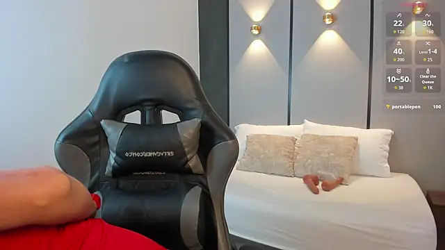 ashly moonn online show from 6, 1, 2026