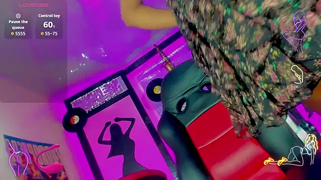 Alondra Campbell online show from 28, 10, 2025