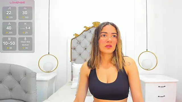 Skylerwhite02 online show from 16, 3, 2026