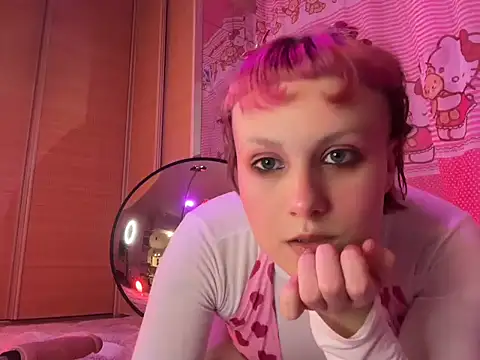 MystiqueRoxy online show from 11, 9, 2025