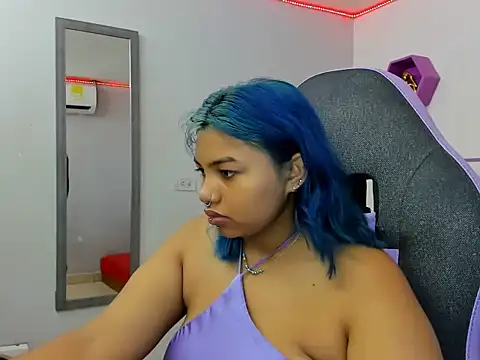 Noa sexy23 online show from 20, 9, 2025