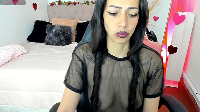 Mariam Lopez   online show from 12, 2, 2026