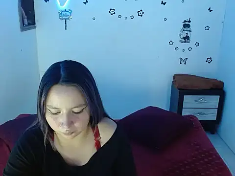 Snapshot of Mia2xsmith chatting on 7, 11, 2025 Mia2xsmith online show from 7, 11, 2025