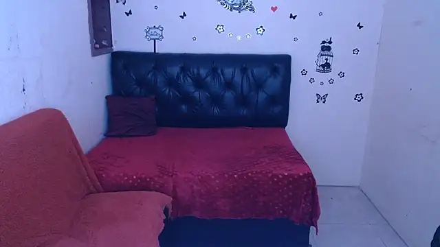 Snapshot of Mia2xsmith chatting on 14, 10, 2025 Mia2xsmith online show from 14, 10, 2025