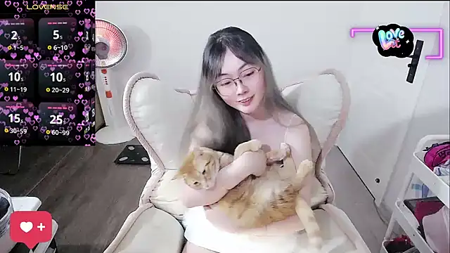 baby-yaya20 online show from 12, 3, 2026