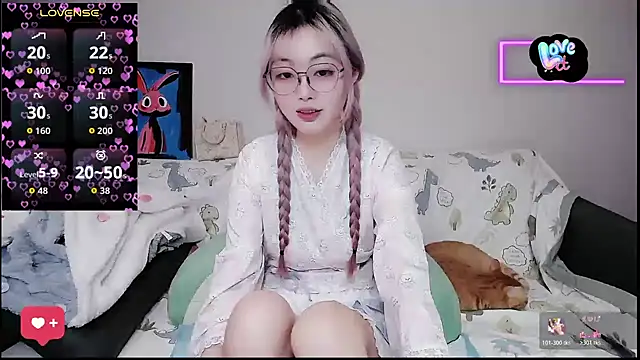 Snapshot of baby-yaya20 chatting on 22, 10, 2025 baby-yaya20 online show from 22, 10, 2025