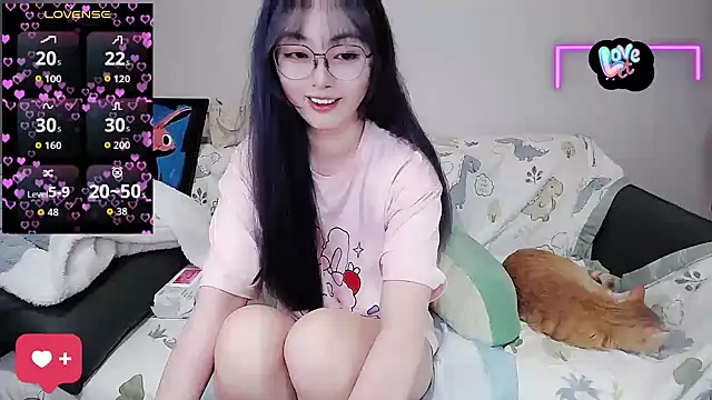 Snapshot of baby-yaya20 chatting on 30, 10, 2025 baby-yaya20 online show from 30, 10, 2025